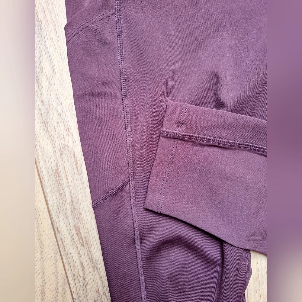 Women's Performance Pocket Legging - Picture 7 of 10